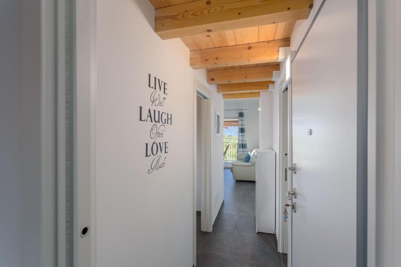 Gallery Apartment In Skrbčići Екстериор снимка
