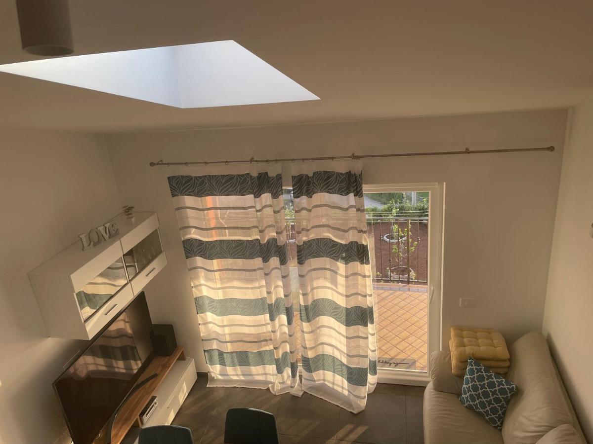 Gallery Apartment In Skrbčići Екстериор снимка
